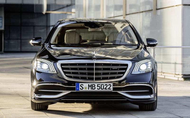 Hình ảnh xe Mercedes Maybach S560 ngoại thất đẹp 7