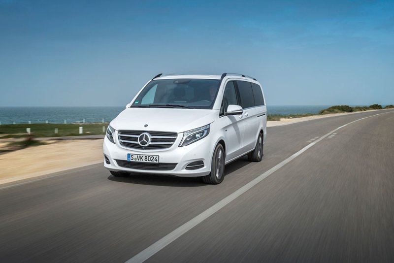 Hình ảnh xe Mercedes V250 sang trọng 2