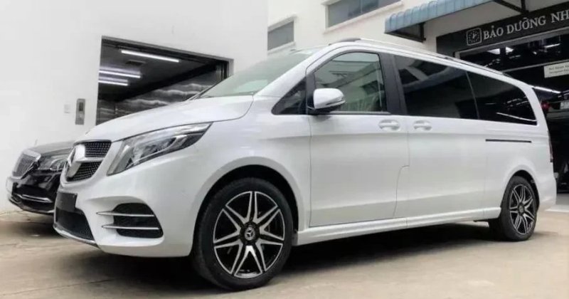 Hình ảnh xe Mercedes V250 sang trọng 11