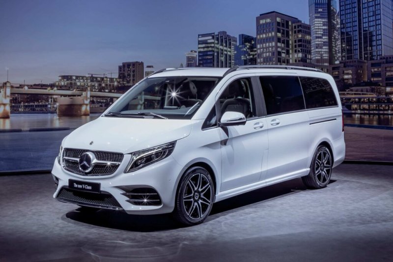 Hình ảnh xe Mercedes V250 sang trọng 13