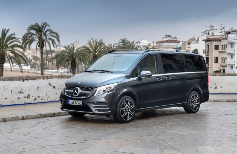 Hình ảnh xe Mercedes V250 sang trọng 23