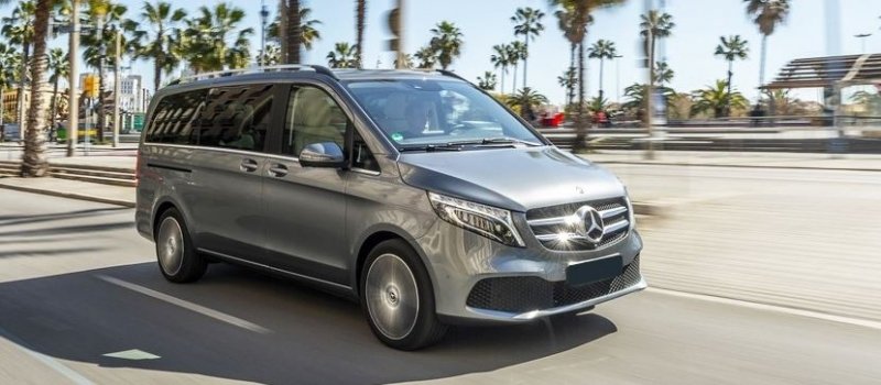 Hình ảnh xe Mercedes V250 sang trọng 24