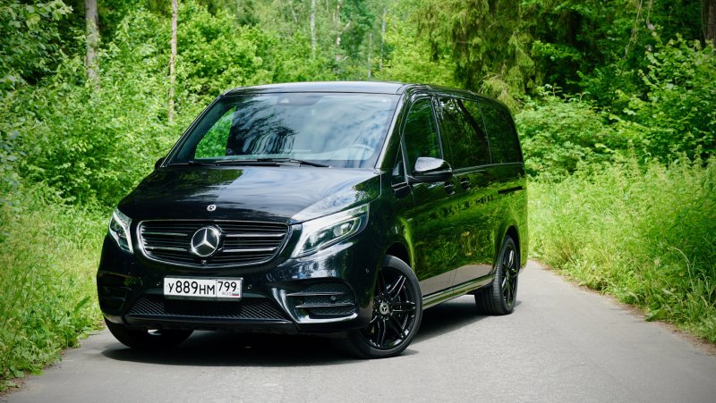 Hình ảnh xe Mercedes V250 sang trọng 26