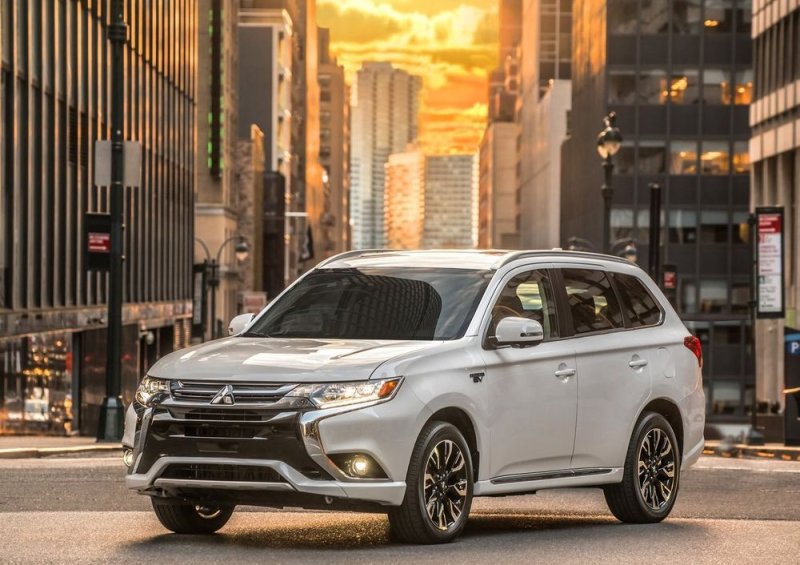 Hình ảnh xe Mitsubishi Outlander đỉnh cao 9