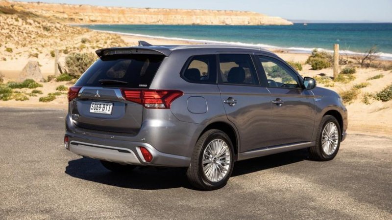 Hình ảnh xe Mitsubishi Outlander đỉnh cao 13