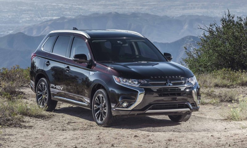 Hình ảnh xe Mitsubishi Outlander đỉnh cao 32