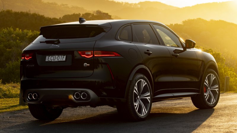 Jaguar F-Pace hình ảnh xe sang trọng 2