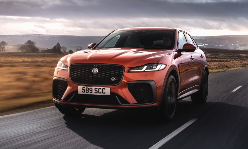 Jaguar F-Pace hình ảnh xe sang trọng 22