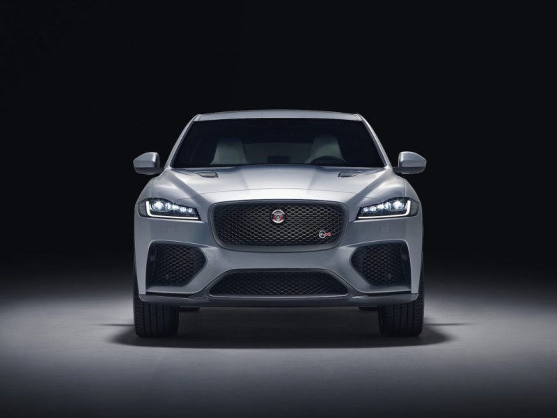 Jaguar F-Pace hình ảnh xe sang trọng 25