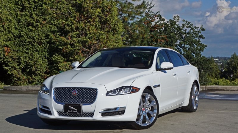 Jaguar XJL 04