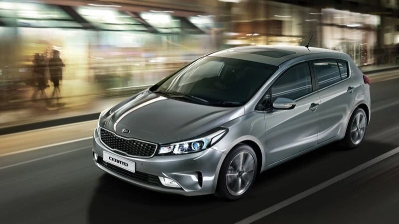 Kia Cerato Hatchback 04