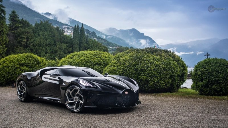 La Voiture Noire 03