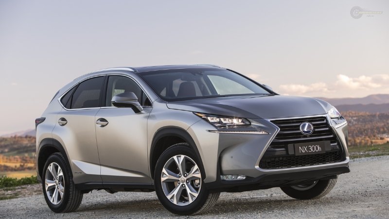 Lexus NX300 02