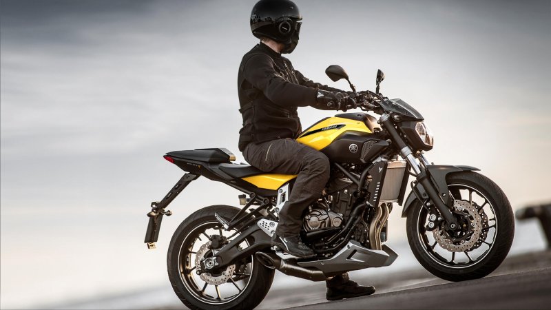 Mẫu xe Yamaha MT-07 mới nhất 10