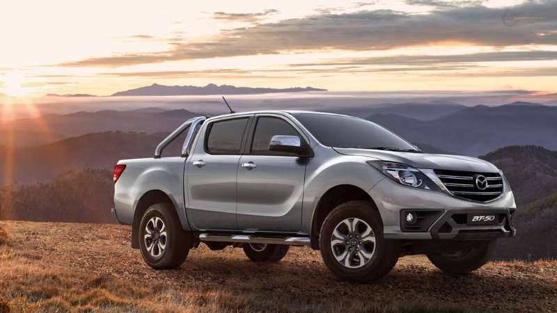 Mazda BT-50 04