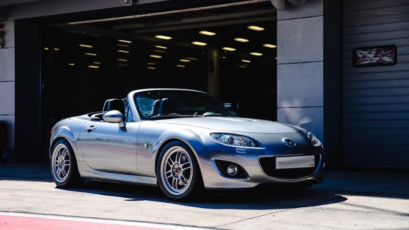 Mazda MX-5 04