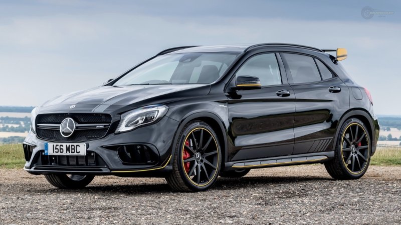 Mercedes GLA 45 AMG 02