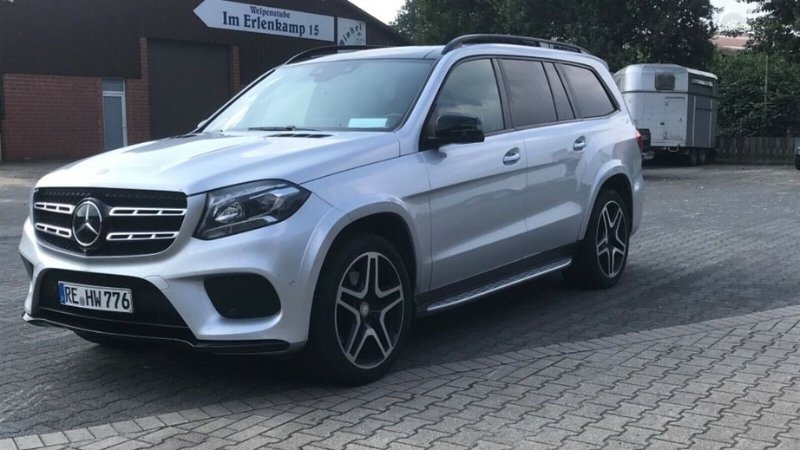 Mercedes GLS 350 02