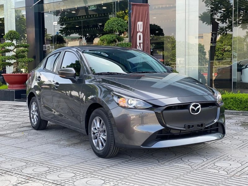 Ngắm nhìn chi tiết ngoại thất của dòng xe Mazda 2 Hatchback 5