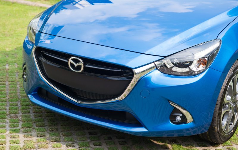 Ngắm nhìn chi tiết ngoại thất của dòng xe Mazda 2 Hatchback 6