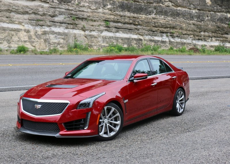 Ngắm nhìn chi tiết ngoại thất của xe Cadillac CTS 11