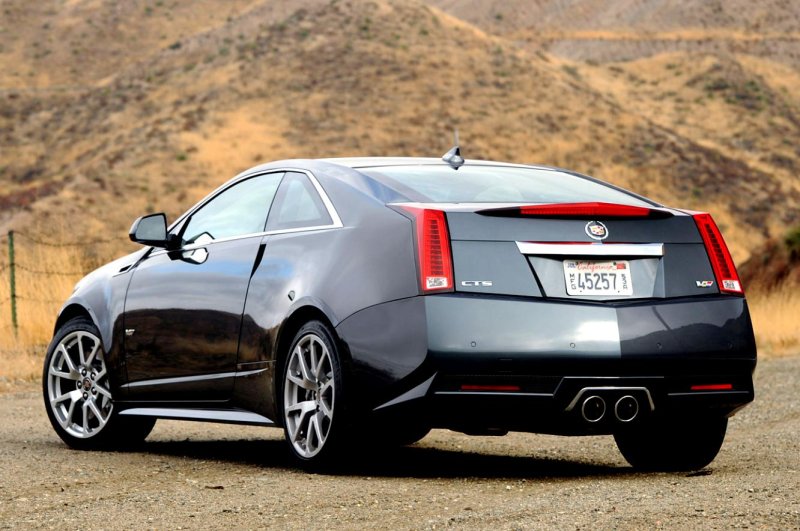 Ngắm nhìn chi tiết ngoại thất của xe Cadillac CTS 29