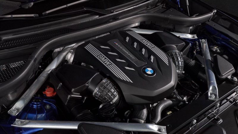 Ngắm nhìn hình ảnh xe BMW X6 từ mọi góc 11