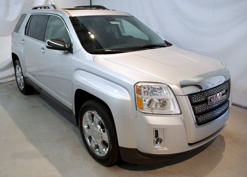 Ngắm nhìn từ trong ra ngoài của xe GMC Terrain SLE/SLT 21