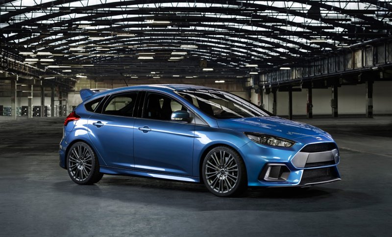 Những góc nhìn độc đáo về xe Ford Focus 5