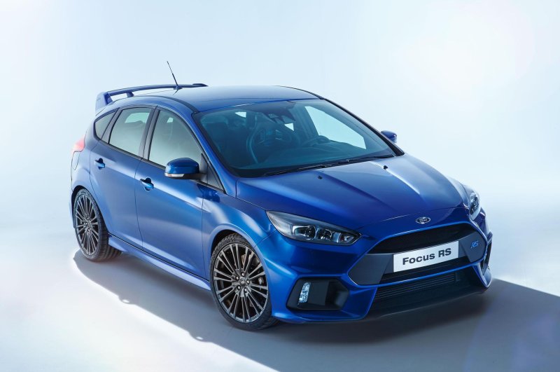 Những góc nhìn độc đáo về xe Ford Focus 9