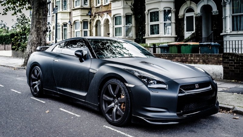 Nissan GT-R 02