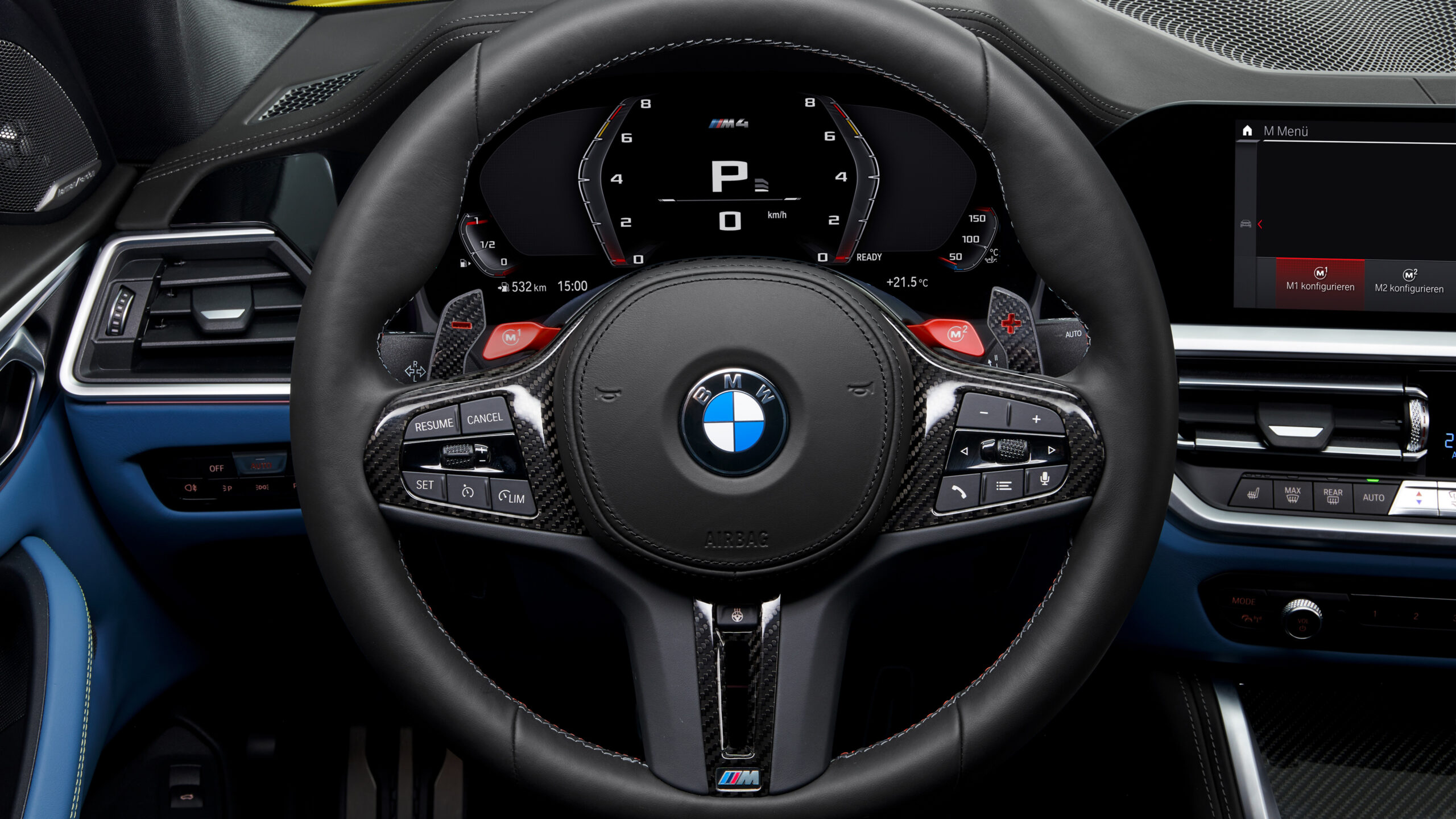 Nội thất sang trọng của xe BMW M4 9