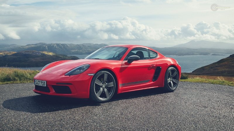 Porsche 718 Cayman 02