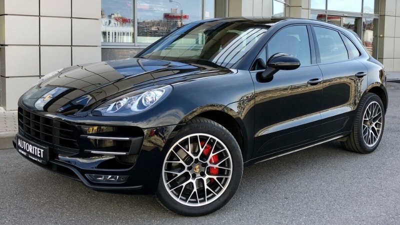 Porsche Macan 03