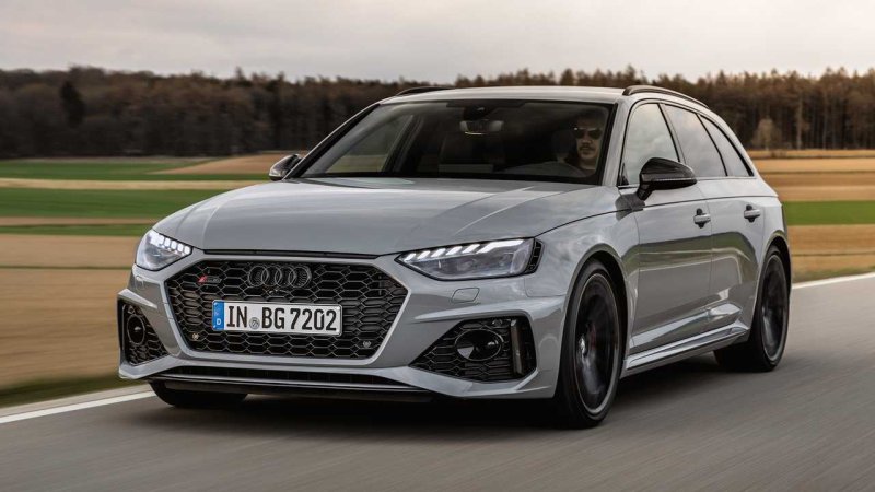 Tải ảnh Audi RS4 đẹp lung linh 9