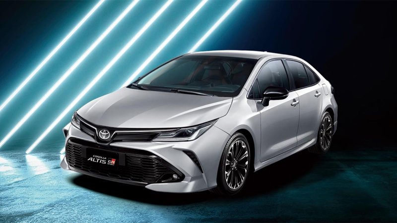 Tải ảnh Corolla Altis Hybrid với từng chi tiết 5