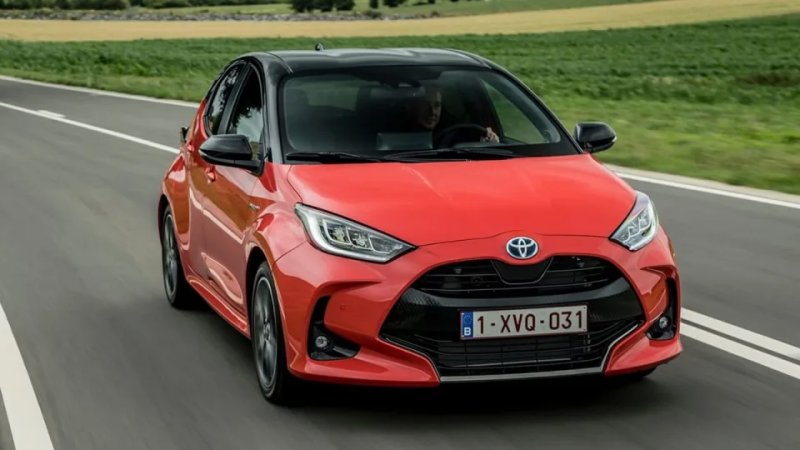 Tải ảnh Toyota Yaris CVT đẹp full HD 6