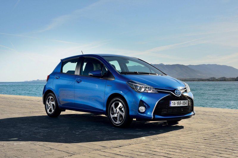 Tải ảnh Toyota Yaris CVT đẹp full HD 13