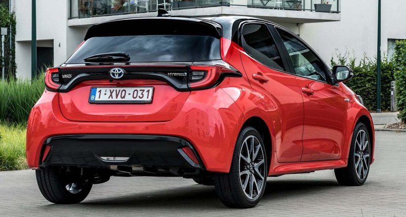 Tải ảnh Toyota Yaris CVT đẹp full HD 32