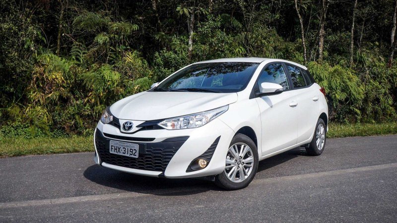 Tải ảnh Toyota Yaris CVT đẹp full HD 33