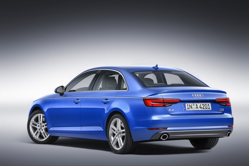 Tải ảnh xe Audi A4 chất lượng cao 17