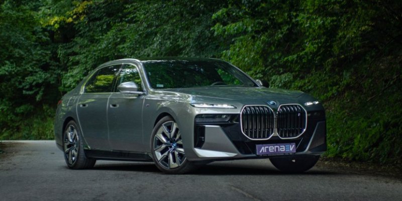 Tải ảnh xe BMW i7 đẹp không thể bỏ lỡ 16