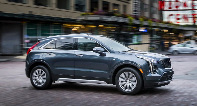 Tải ảnh xe Cadillac XT4 đa dạng 7