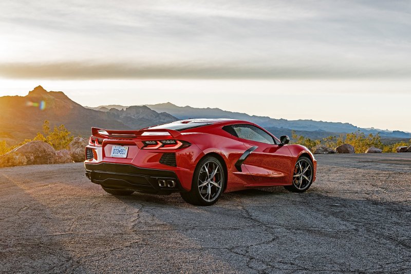 Tải ảnh xe thể thao Corvette Stingray C8 14