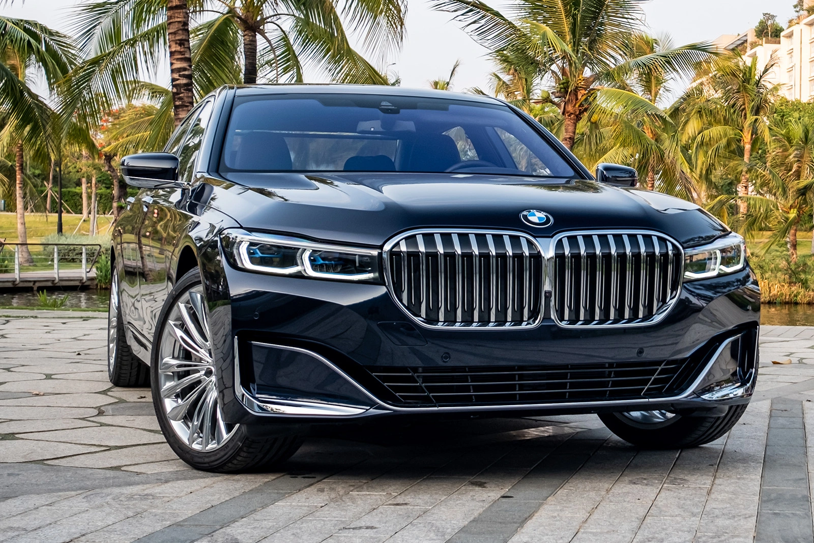 Tải hình ảnh BMW 7 Series chất lượng cao miễn phí 5