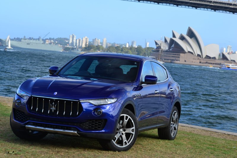 Tải hình ảnh Maserati Levante HD miễn phí 21