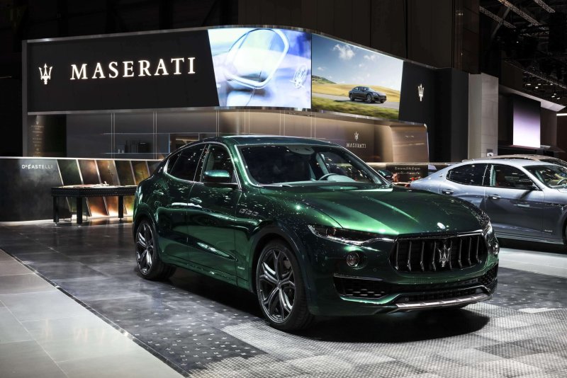 Tải hình ảnh Maserati Levante HD miễn phí 22