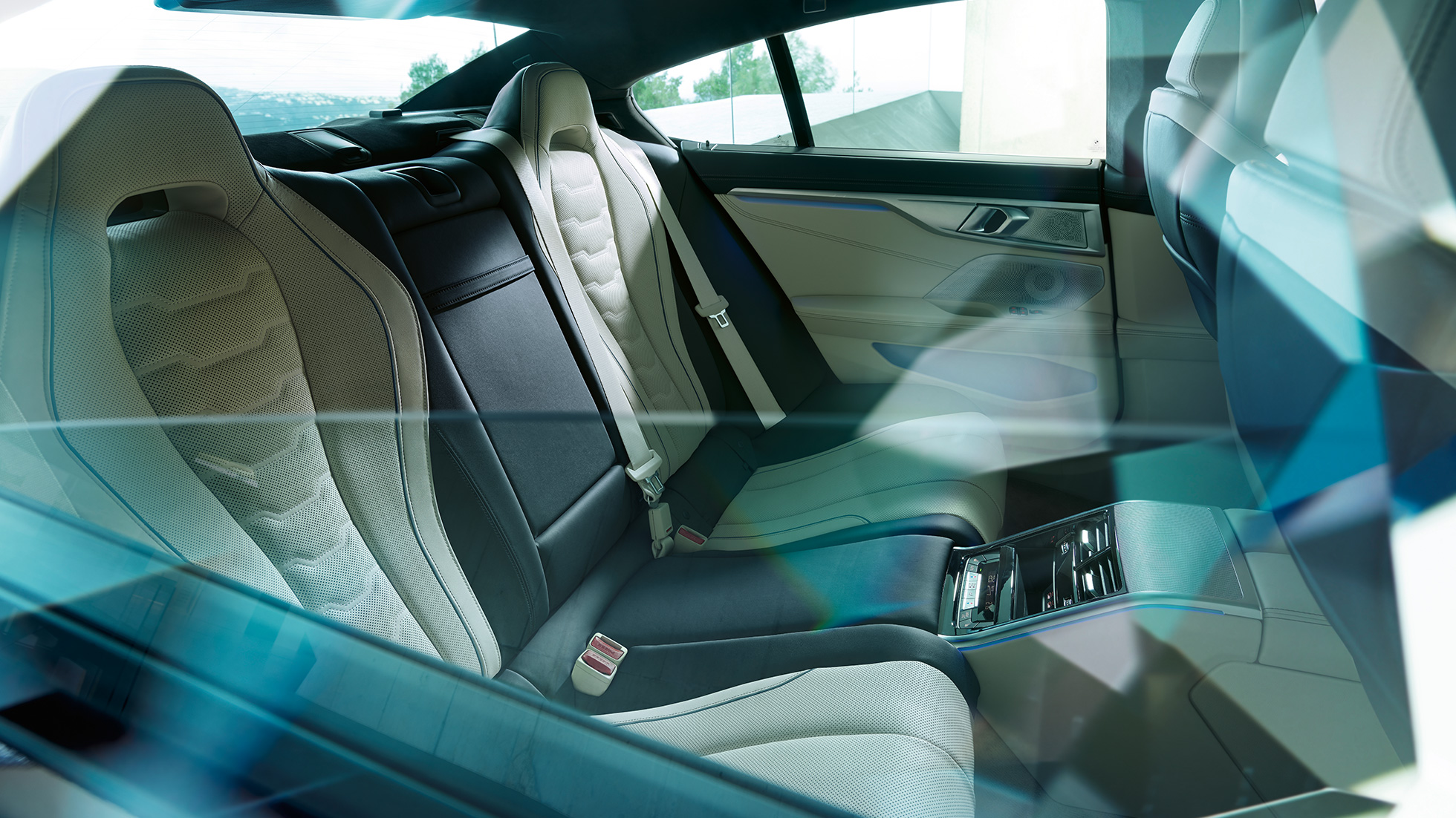 Tải hình ảnh nội thất BMW 840i Gran Coupe 2