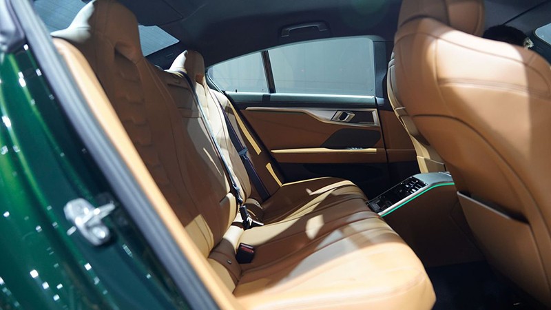 Tải hình ảnh nội thất BMW 840i Gran Coupe 22