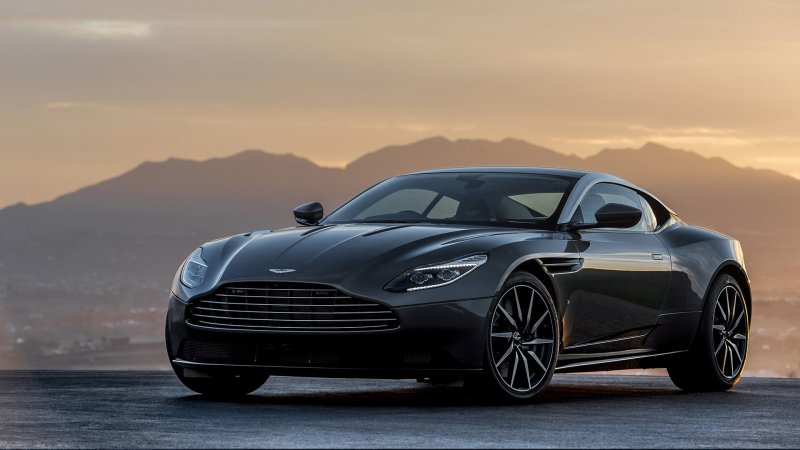 Tải hình ảnh xe Aston Martin DB11 chất lượng cao 5